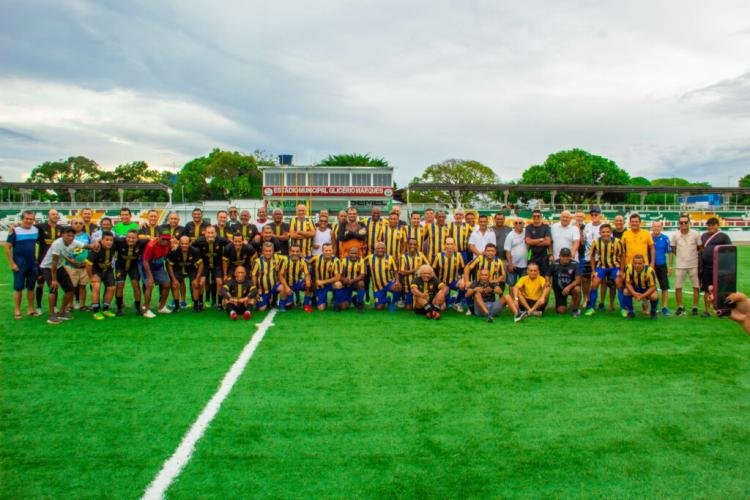 Partida entre ex-craques celebra 74 anos do Complexo Esportivo Glicério de Souza Marques