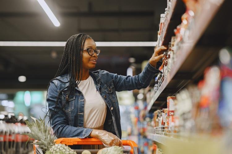 Mais de 100 milhões de brasileiros pretendem comprar produtos para a Páscoa