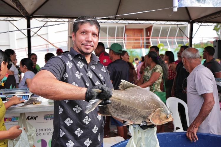 Parceria entre Prefeitura e Governo do Estado garante peixe a partir de R$ 14 na Feira da Semana Santa em Pedra Branca do Amapari