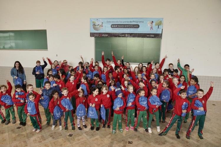 Escolas do Amapá recebem tablets e capacitação em projeto de Inclusão Digital da EDP