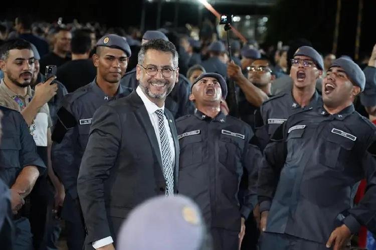 "Noite Cinza" realizada pelo Governo do Amapá simboliza transição, pertencimento e emoção na formação dos novos policiais militares