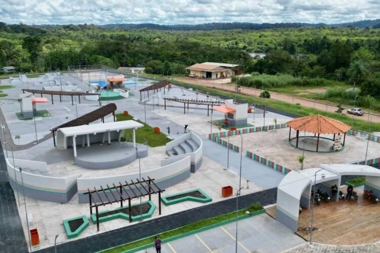 Momento histórico para Pedra Branca: com recursos de Davi, município recebe complexo esportivo e um novo estádio