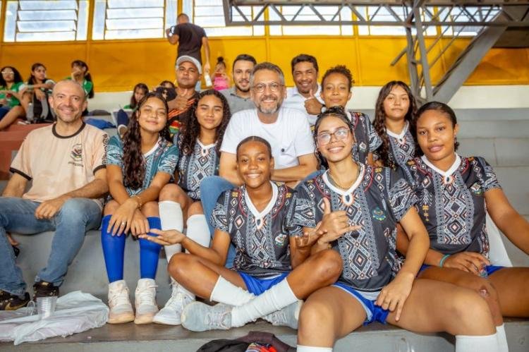 "Os Jogos Escolares revelam talentos, geram saúde e combatem a evasão escolar", pontua governador do Amapá
