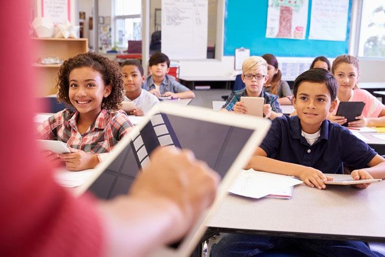 Educação básica: Brasil fica abaixo da média do Pisa