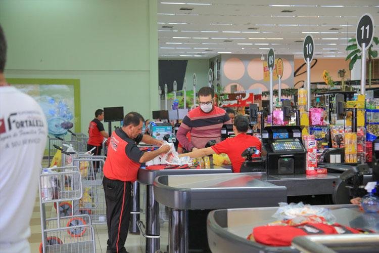 Evite aglomerações: novas medidas alteram rotina do comércio no Amapá