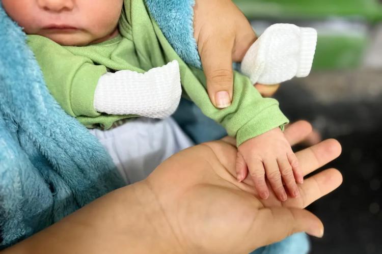 Governo do Amapá garante assistência para mães e bebês do acolhimento até a alta no Hospital da Mulher