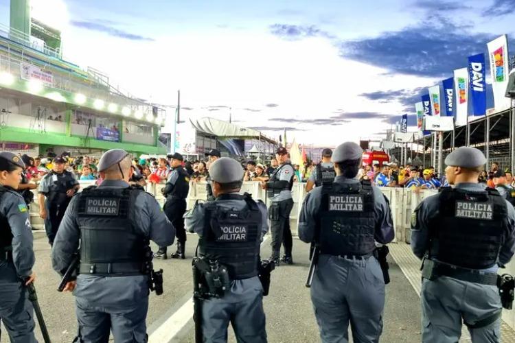Forças de segurança do Amapá garantem tranquilidade na apuração dos desfiles das escolas de samba em Macapá 