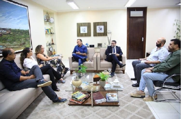 Governo inicia planejamento para ampliação física da Universidade do Estado do Amapá