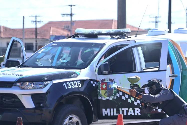 Simulação de emboscada encerra treinamento com manobras de elite em viaturas da Segurança Pública do Amapá