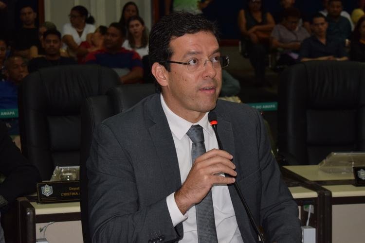 Deputado Estadual Dr. Furlan realiza vistoria na pediatria do Hospital de Santana e reivindica melhorias para a população 