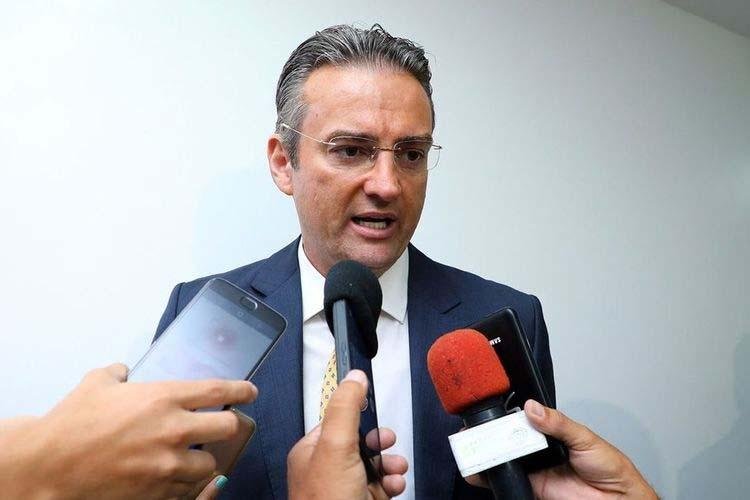 Bolsonaro nomeia Rolando Alexandre de Souza, braço direito de Alexandre Ramagem, para diretoria da PF