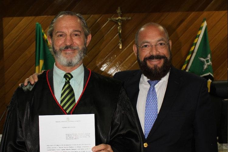 Juiz Carlos Alberto Canezin é empossado como titular da 10ª Zona eleitoral