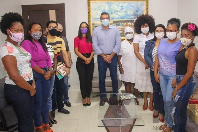 Projeto de valorização da história e cultura afro na escola é discutido com grupos do Marabaixo