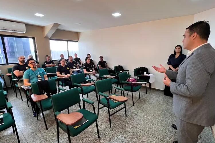Governo do Amapá e Cooperação Internacional de Segurança da França promovem curso de técnicas de busca e apreensão de fugitivos