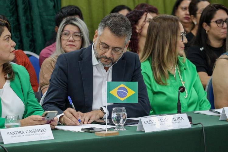 Amapá se destaca como o 3º estado com maior avanço na alfabetização no Brasil