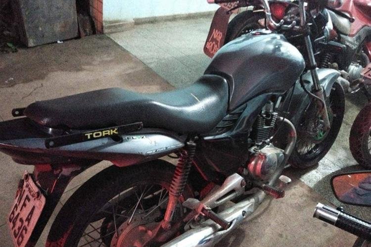 Polícia Militar recupera motocicleta furtada no Congós  