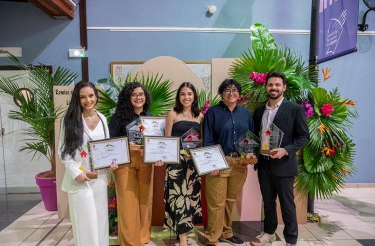Acadêmicas de Arquitetura conquistam primeiro lugar em concurso internacional
