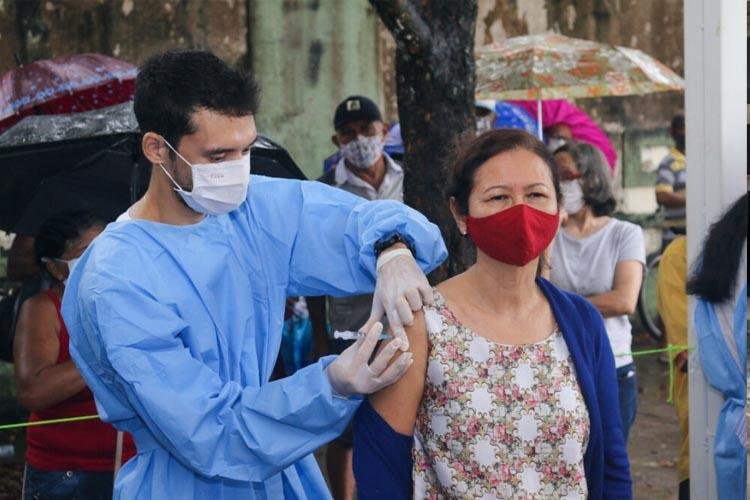 Covid-19: confira os locais e horários de vacinação desta segunda-feira (29)