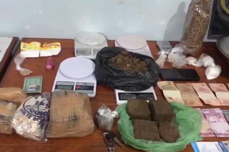 Operação policial resulta na prisão de traficantes e recuperação de veículo roubado em bairro do Amapá
