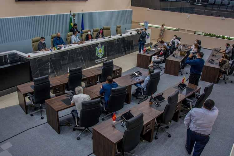 Alap aprova projetos de lei protocolados por Waldez para amenizar impactos da pandemia