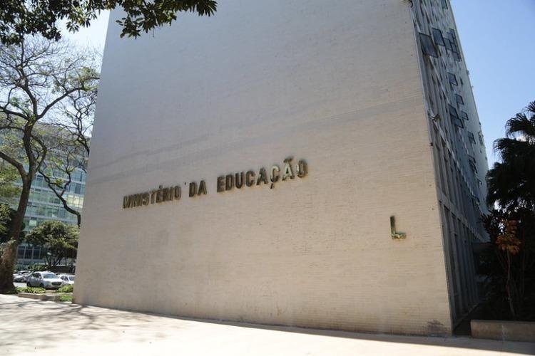 MEC estabelece plano para integrar dados educacionais