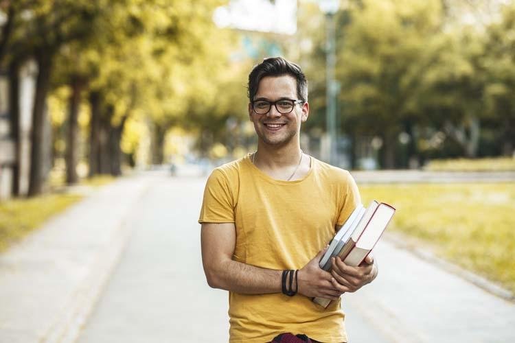 Oferta de pós-graduação aumentou 48,6% na última década, segundo CAPES