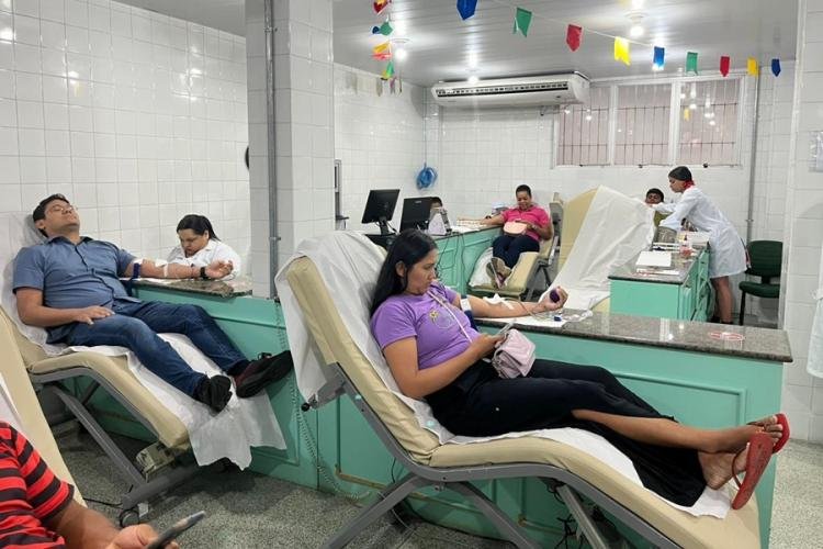 Hemoap encerra campanha "Junho Vermelho" com mais de 1,2 mil doações de sangue