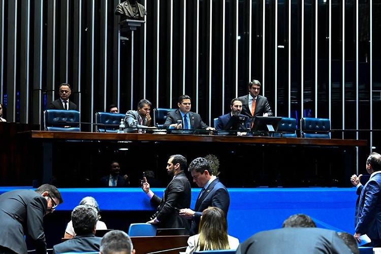 Sistema Nacional de Educação segue para sanção 
