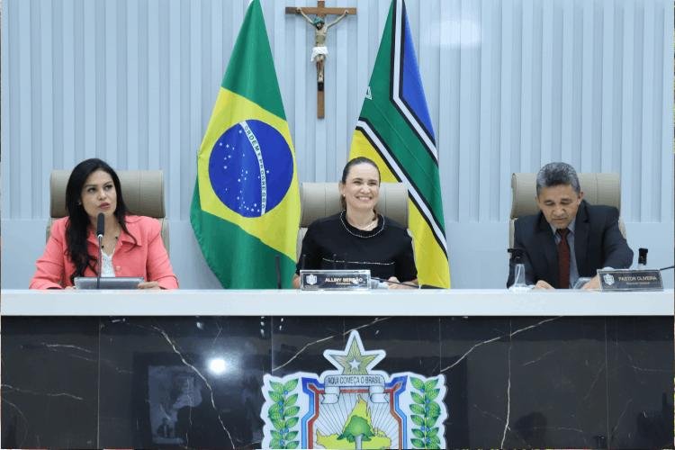 Alap discute saúde pública, eleição e aprova projetos importantes
