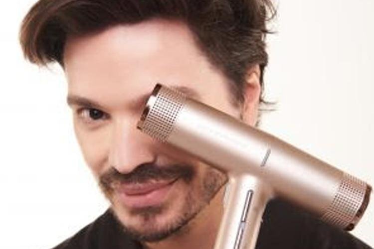 Tiago Parente explica como manter os cabelos lindos no inverno