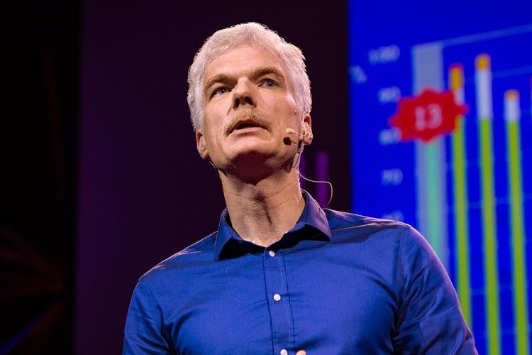 "No passado aprendíamos a fazer o trabalho. No futuro, aprender é o trabalho", disse Andreas Schleicher em painel da Educa Week 23