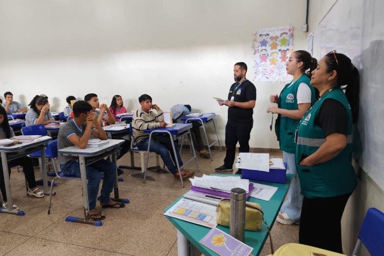CRAS promove ação educativa contra abuso sexual na Escola Alberto Santos Dumont