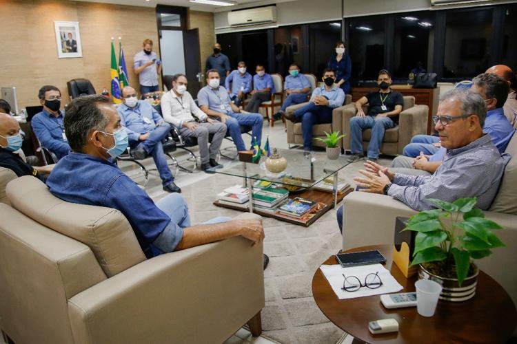 Ministro de Minas e Energia anuncia novo plano energético para o Amapá