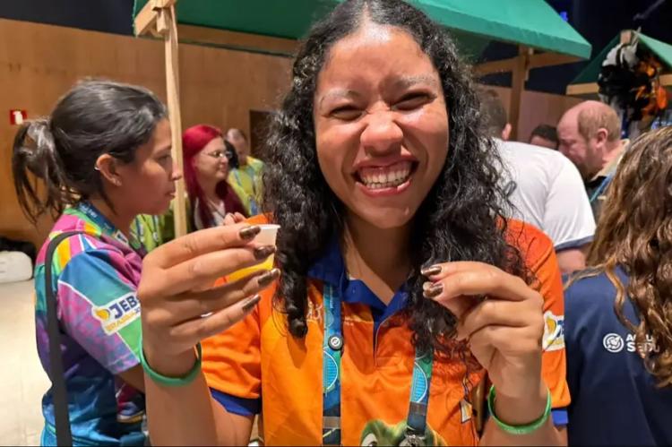 Sabores do Amapá conquistam estudantes de todo o Brasil na 'Noite dos Estados dos JEBs', em Brasília