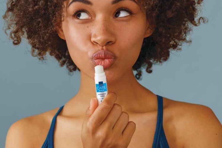 Avon Care apresenta Hidratante Labial multifuncional