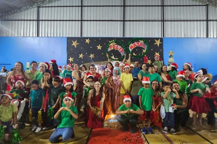 Confraternização de Natal celebra o desenvolvimento de 565 alunos do Centro Educacional Raimundo Nonato, em Macapá