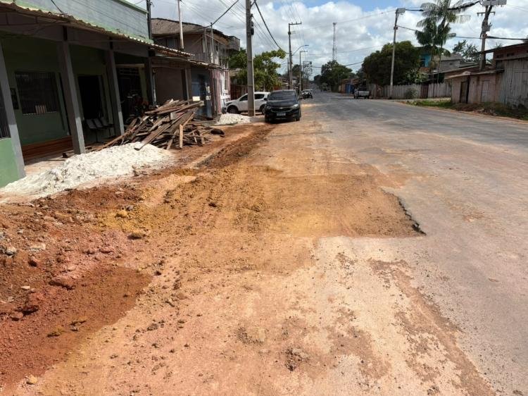 Prefeitura de Santana notifica CSA e exige recuperação asfáltica na Avenida Maria Colares