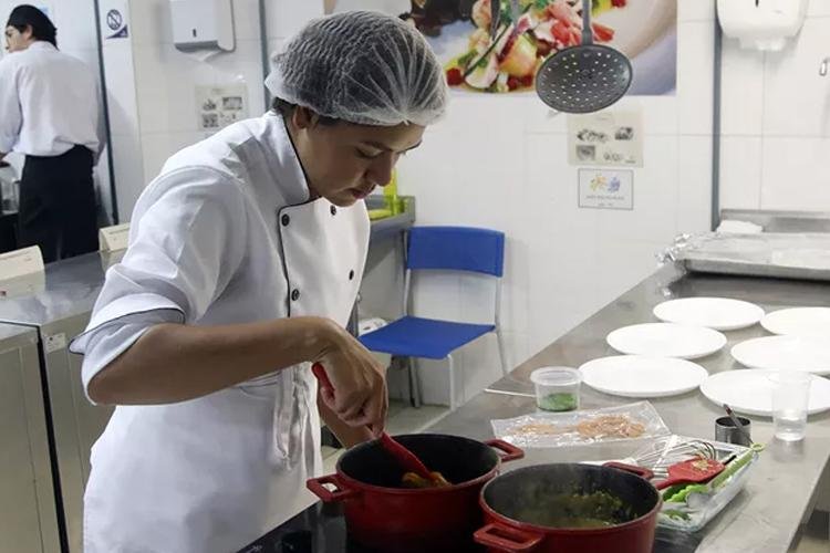 Sine Amapá oferta vagas de emprego em quase 30 áreas para 27 de agosto; veja lista