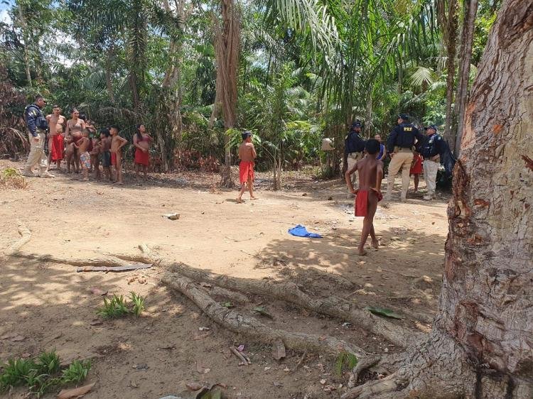 PRF interage e reforça parceria com indígenas nas terras Waiãpi