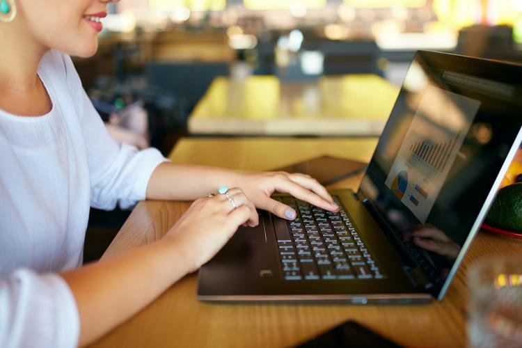 Congresso reúne profissionais para debater jornalismo e educação 