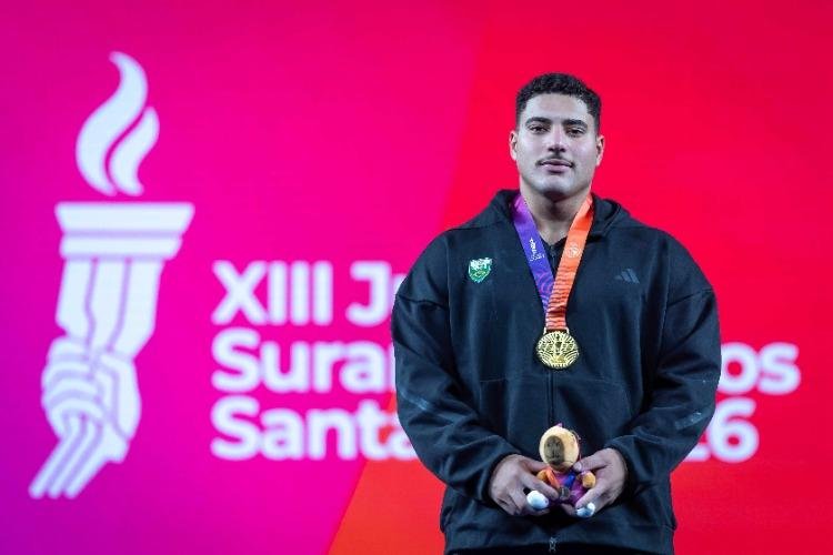 Dia mágico do levantamento de pesos brasileiro nos Jogos Sul-Americanos tem três medalhas, um ouro e recordes