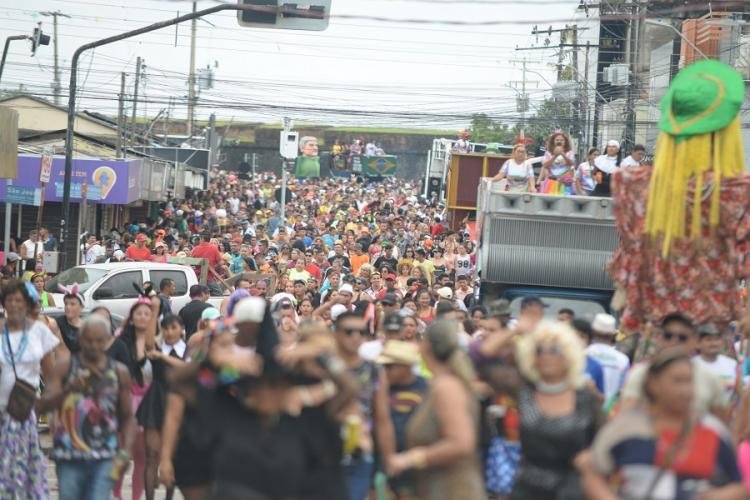 "Carnaval do Povo" retorna à Praça da Bandeira neste domingo (21)