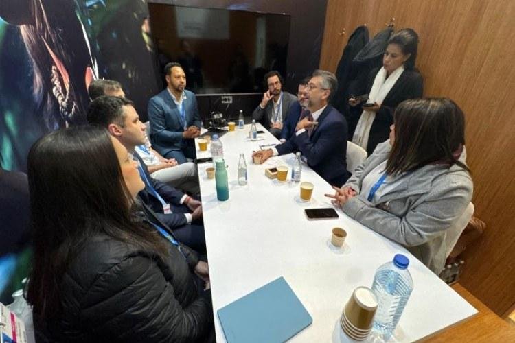 Na COP29, governador Clécio Luís dialoga com TikTok para potencializar no Amapá agendas como sustentabilidade e bioeconomia