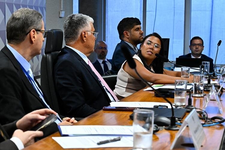 Bets sem influenciadores: debate pede fim da propaganda com celebridades e atletas