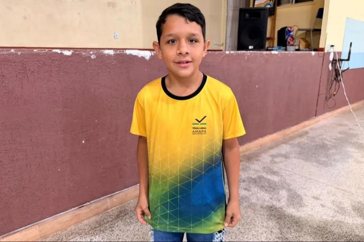 Governo do Amapá entrega passagens para delegação que vai disputar as Paralimpíadas Escolares 2026