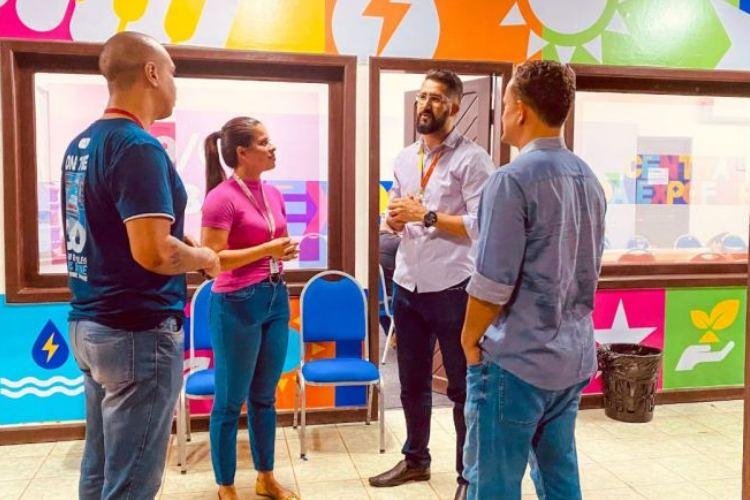 Governo do Estado abre espaço para o setor de idiomas na 53ª Expofeira do Amapá