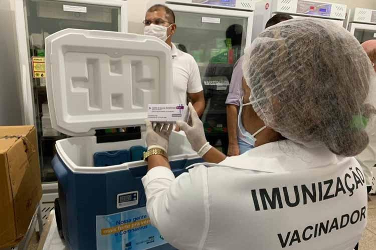 Vacina e isolamento: população e Prefeitura se unem e Santana chega à faixa amarela, mais flexível
