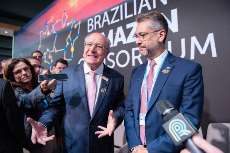 "Desenvolvimento sustentável é possível", afirma vice-presidente Geraldo Alckmin acompanhado do governador Clécio Luís