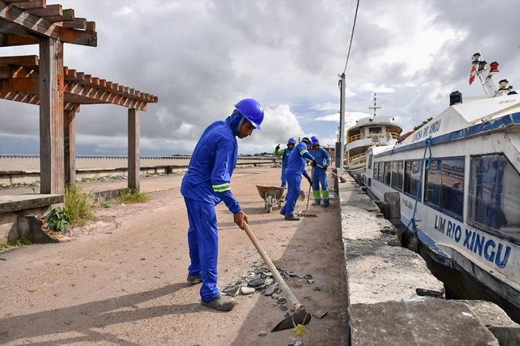 Deck do Curiaú e do Píer do Santa Inês passam por obra de revitalização