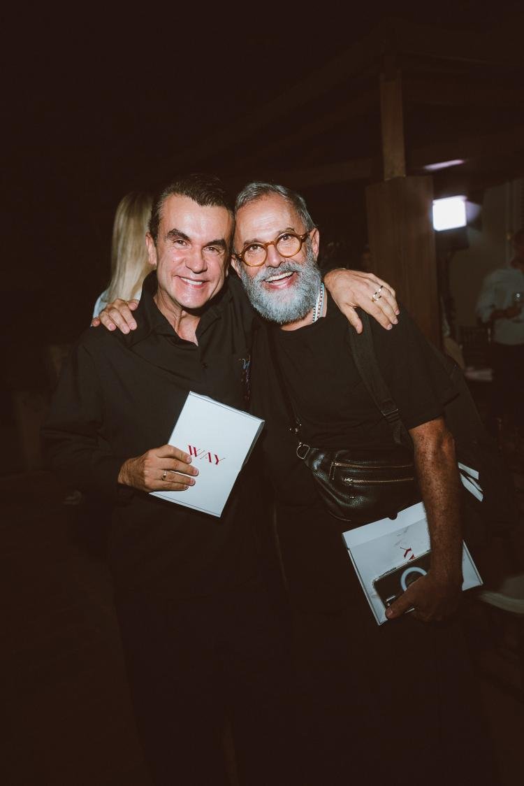 Agência de supermodelos apresenta time de new faces para o mercado da moda!
